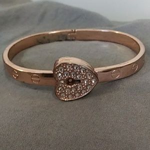 Bebe lock cuff bracelet